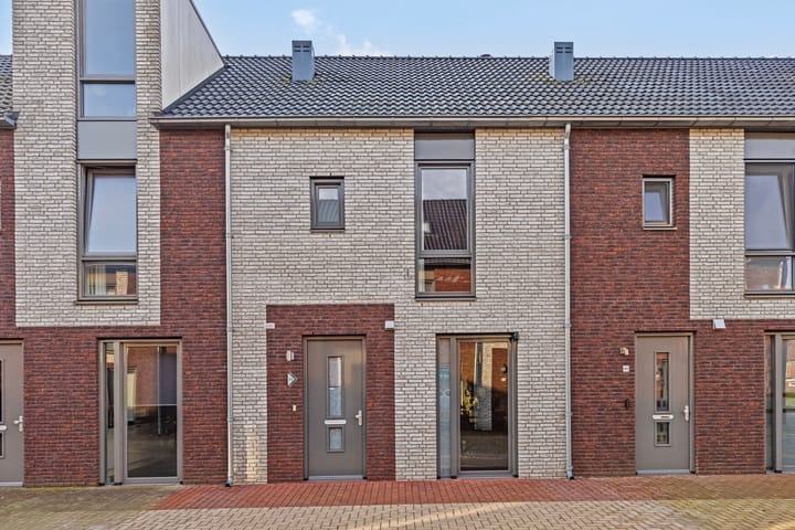 Rembrandthof 44 in Almelo