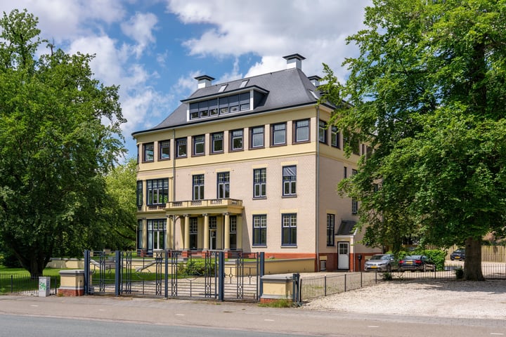 Rembrandtlaan 2-04 in Huis ter Heide
