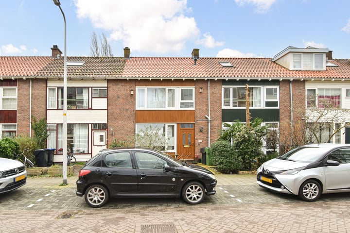 Rembrandtlaan 210 in Voorschoten