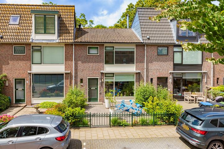 Rembrandtlaan 27 in Voorschoten