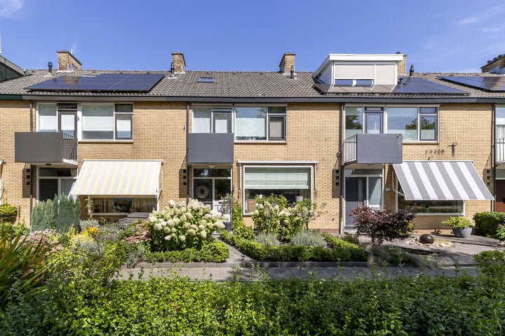 Rembrandtlaan 75 in Papendrecht foto