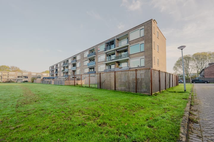 Photo of property Rembrandtstraat 127A, Spijkenisse