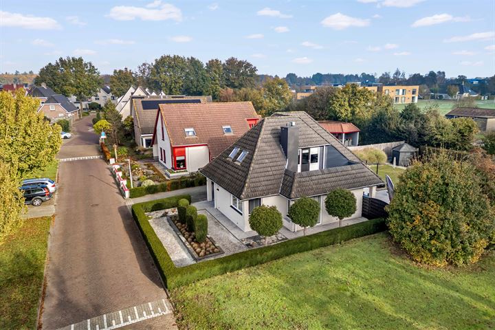 Photo of property Rembrandtstraat 2, Ommen
