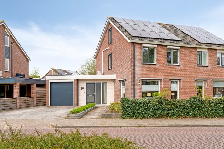 Photo of property Rembrandtstraat 59, Ommen
