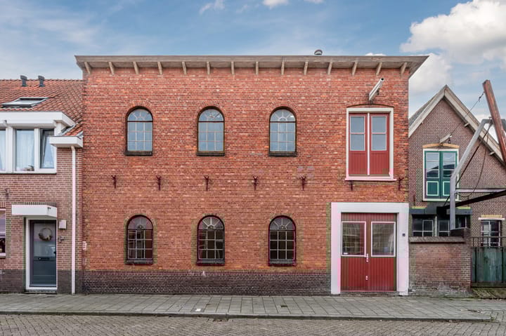 Remisestraat 1 in Katwijk