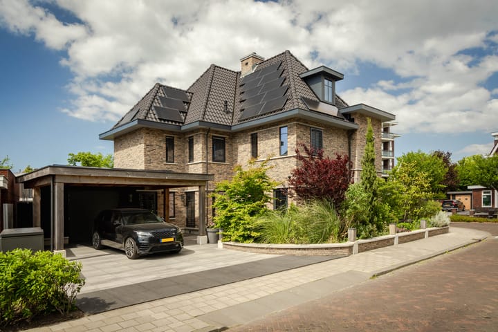 René van Chalonstraat 51 in Schiedam