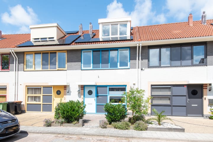 Renoirhof 115 in Hoorn