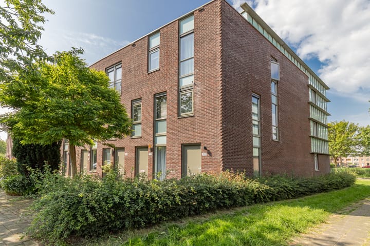 Renoirstraat 162 in Almere foto