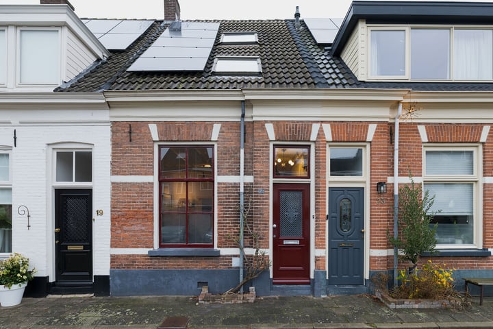 Resedastraat 21 in Zwolle