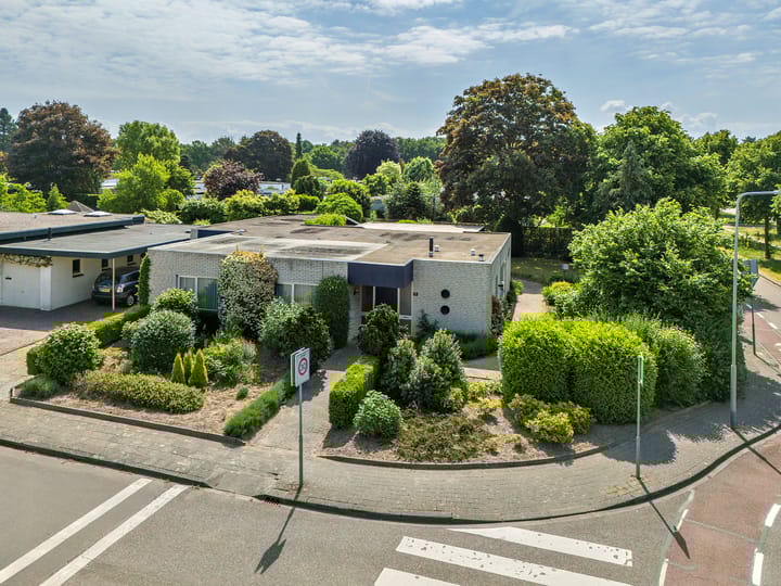 Reuveltweg 33 in Grubbenvorst foto