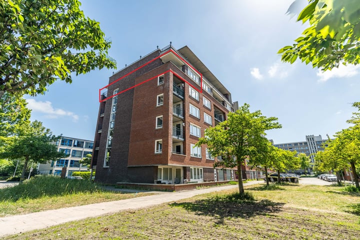 Reuvenslaan 95J in Voorburg