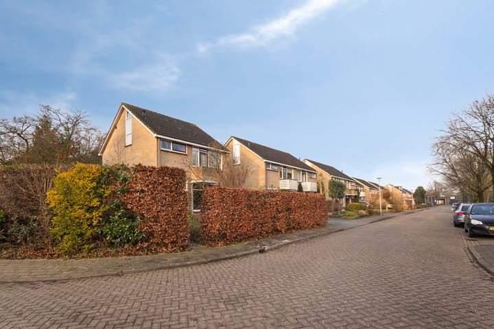 Reviusstraat 1 in Goor foto