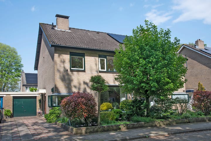 Foto van woning Reviusstraat 101, Hengelo