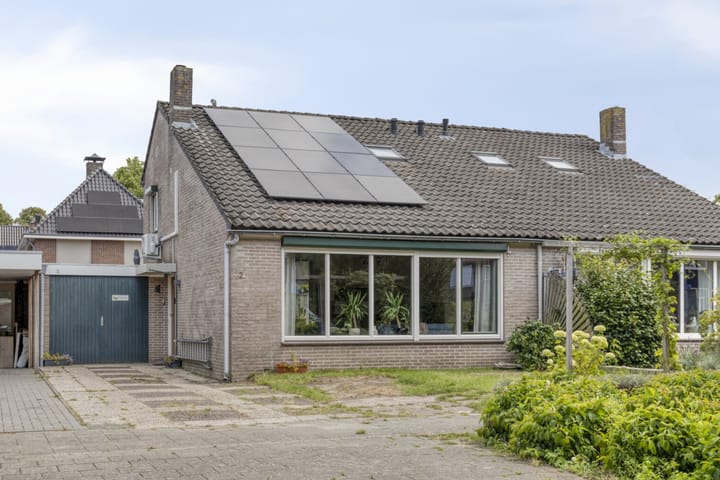 Reviusstraat 2 in Aalten
