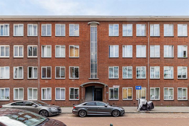 Reviusstraat 87 in 's-Gravenhage