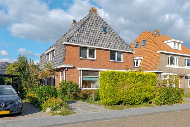 Rhebruggenstraat 22 in Assen