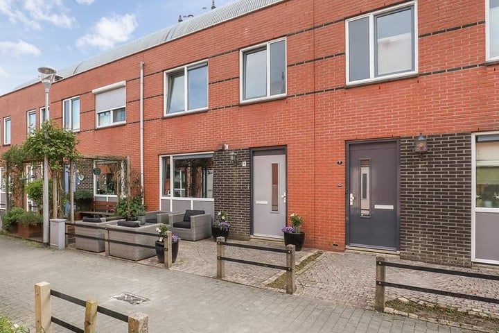 Rheezerveld 9 in Nieuw-Vennep