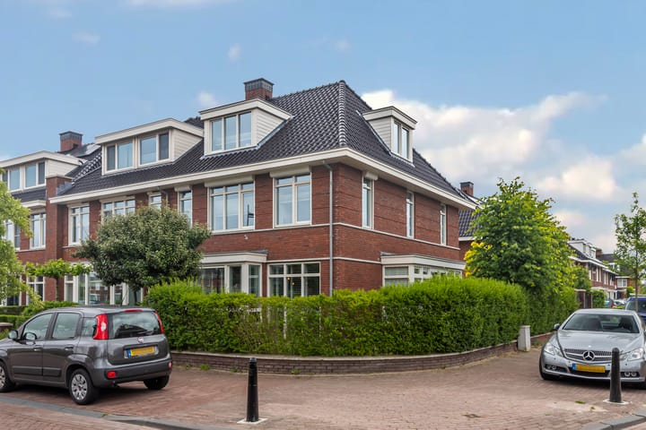 Rhijnauwen 35 in Rijswijk Foto