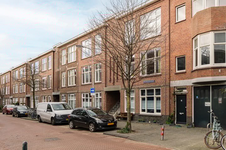 Rhododendronstraat 45 in 's-Gravenhage