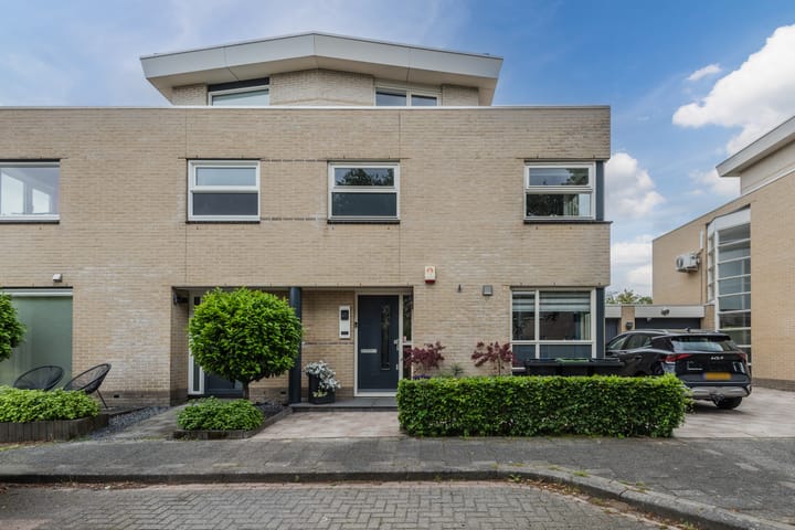 Richard Burtonstraat 18 in Almere