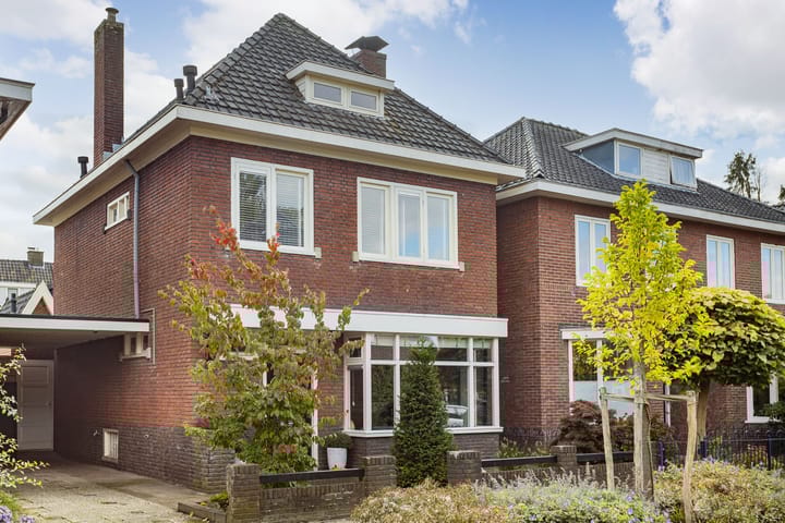 Richard Holstraat 10 in Enschede