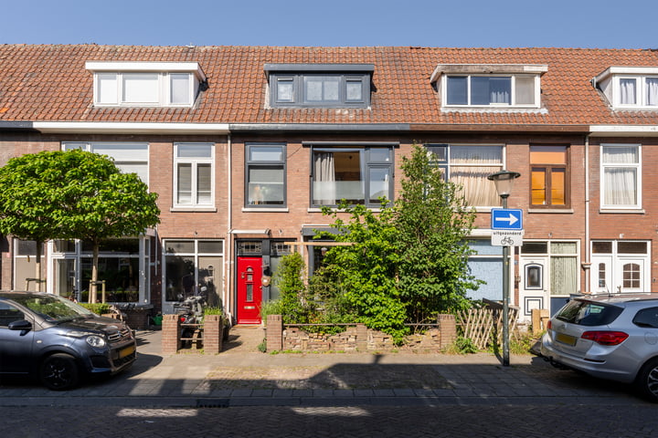 Photo of property Richard Holstraat 104, Vlaardingen
