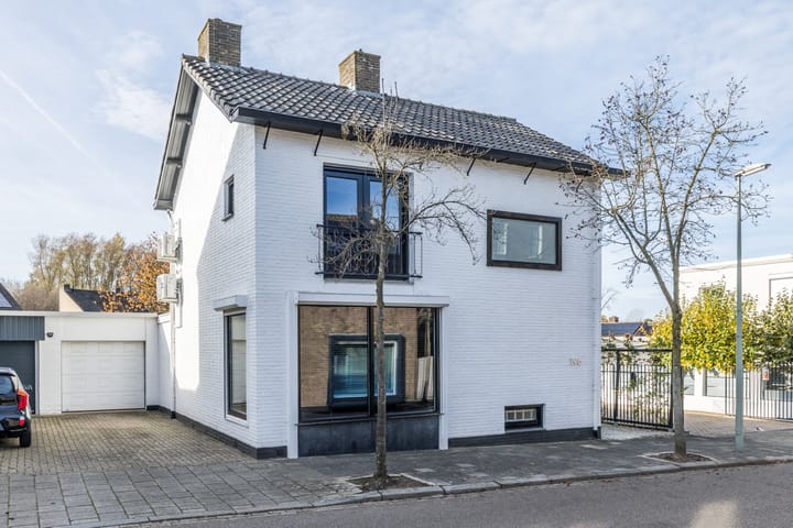 Ridder Hoenstraat 196 in Hoensbroek