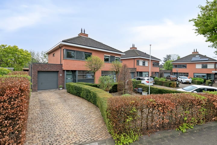 Ridder van Dorpstraat 16F in Nieuw-Beijerland