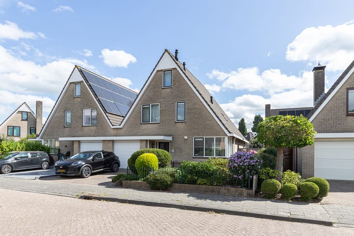 Ridderspoorhof 23 in Papendrecht