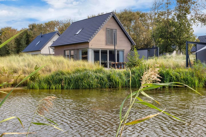 Ridderstee 124 in Ouddorp
