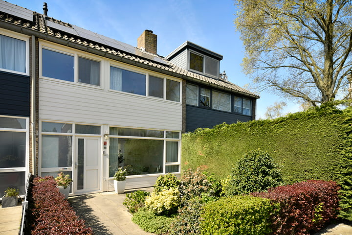 Photo of property Rie Cramerstraat 14, Amstelveen