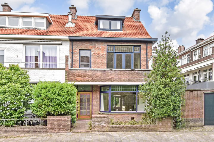 Riënzistraat 9 in 's-Gravenhage photo