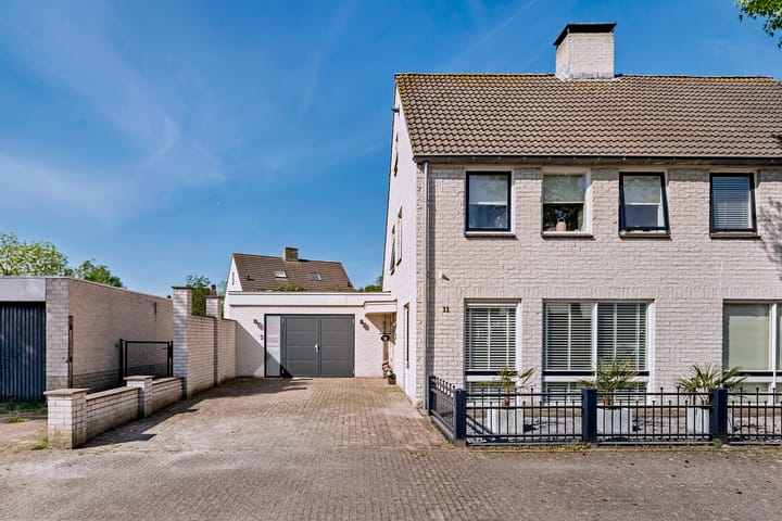 Rietkampen 11 in Beek en Donk foto