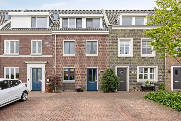 Rietoever 54 in Roelofarendsveen
