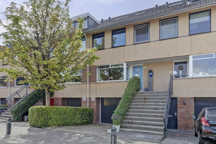 Photo of property Rietvelddreef 54, Barendrecht