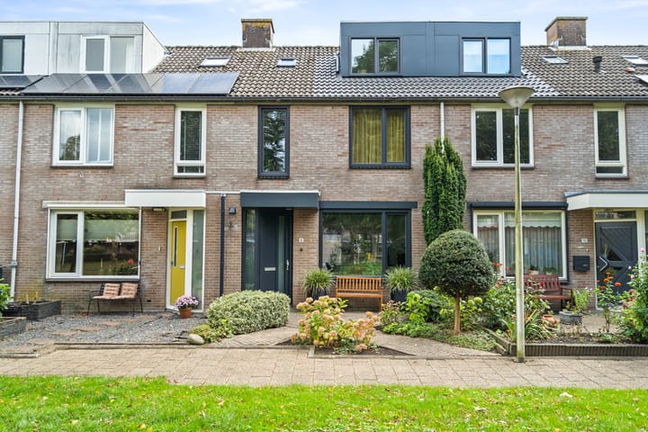 Rijfveld 8 in Houten