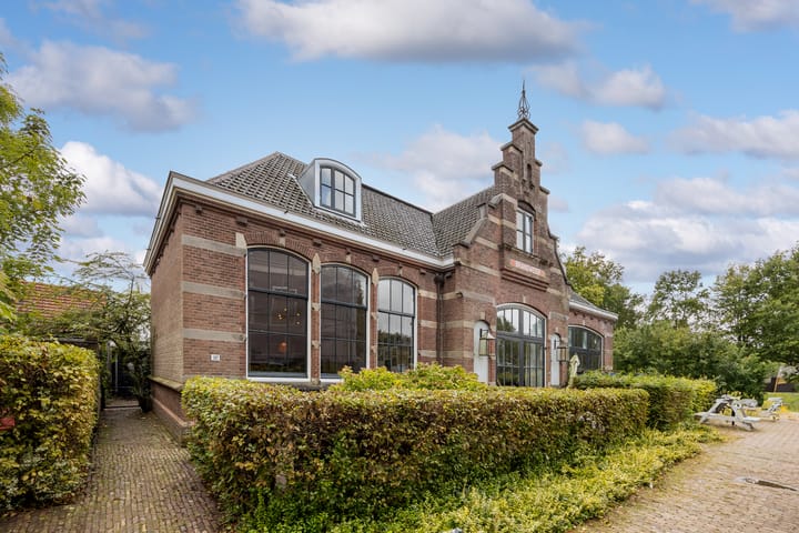 Rijksstraatweg 102 in Loenen aan de Vecht
