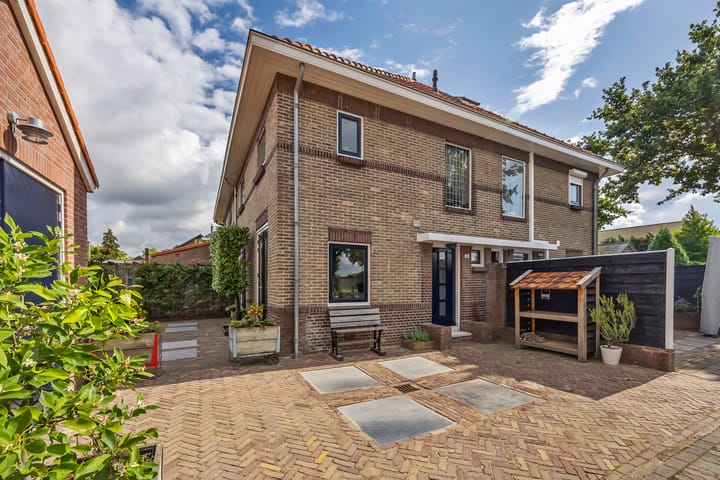 Rijksstraatweg 140 in Sleeuwijk