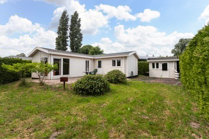 Photo of property Rijksstraatweg 186-471, Dordrecht