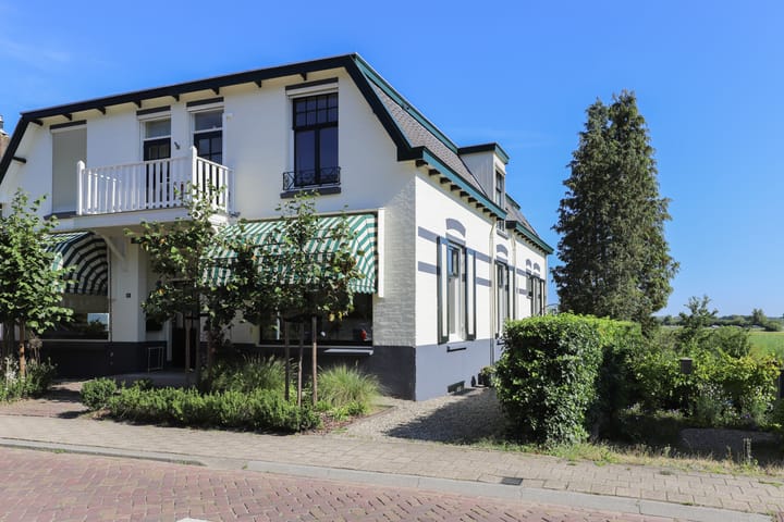 Rijksstraatweg 93 in Beek foto