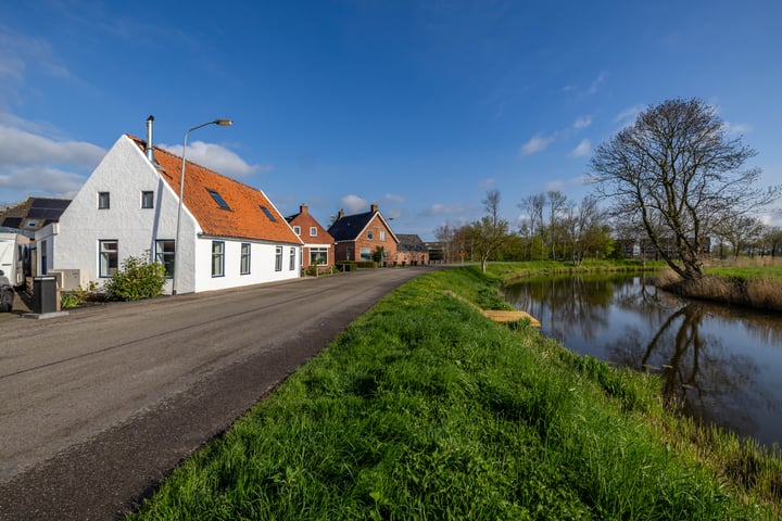 Rijksweg 221 in Ten Post