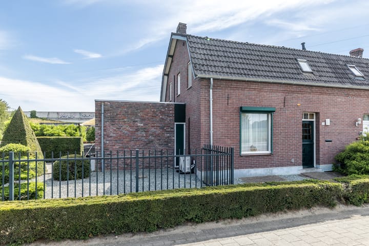 Rijksweg 29 in Linne