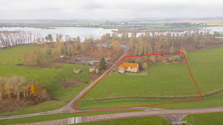 Rijnbandijk 24a in Maurik