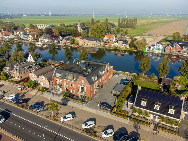 Rijndijk 268A in Hazerswoude-Rijndijk