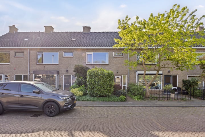 Rijnenburg 11 in Leiderdorp