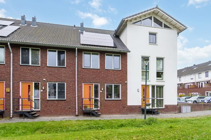 Photo of property Rijnpolder 27, Houten