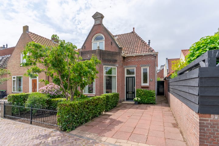 Photo of property Rijnstraat 116, Katwijk