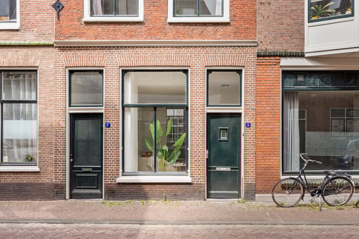 Rijnstraat 5 in Leiden foto