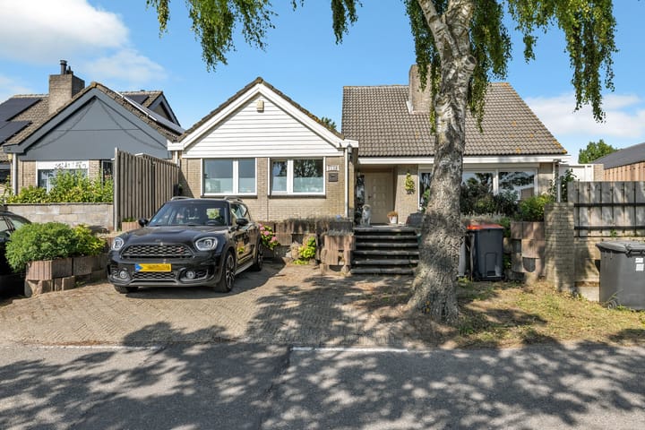 Rijswaardsedijk 15b in Zwartewaal foto