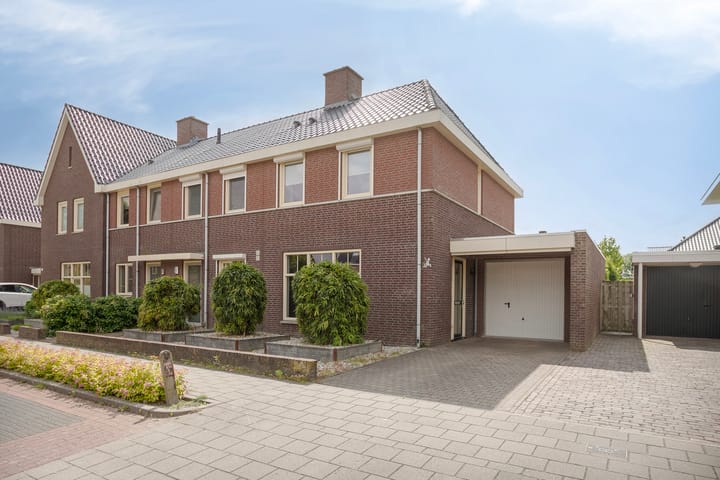 Rijtakker 10 in Meijel